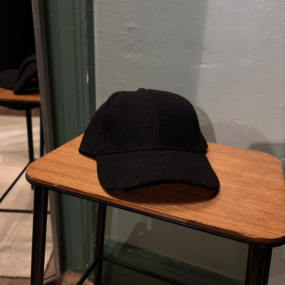 Manzini Cap / Black